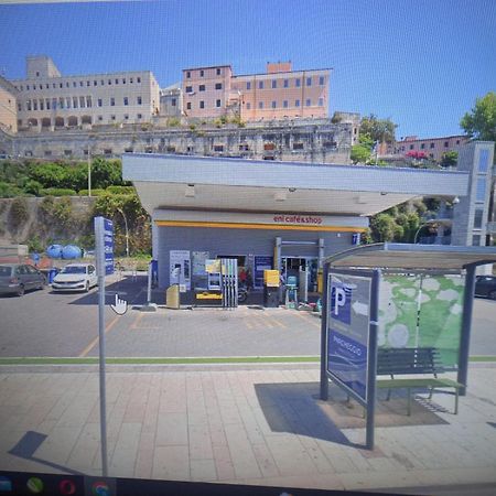 Art Deco City Center Near The Beach! Terracine Extérieur photo